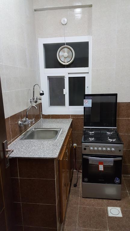 Golden Seasons Furnished Apartment 살랄라 외부 사진